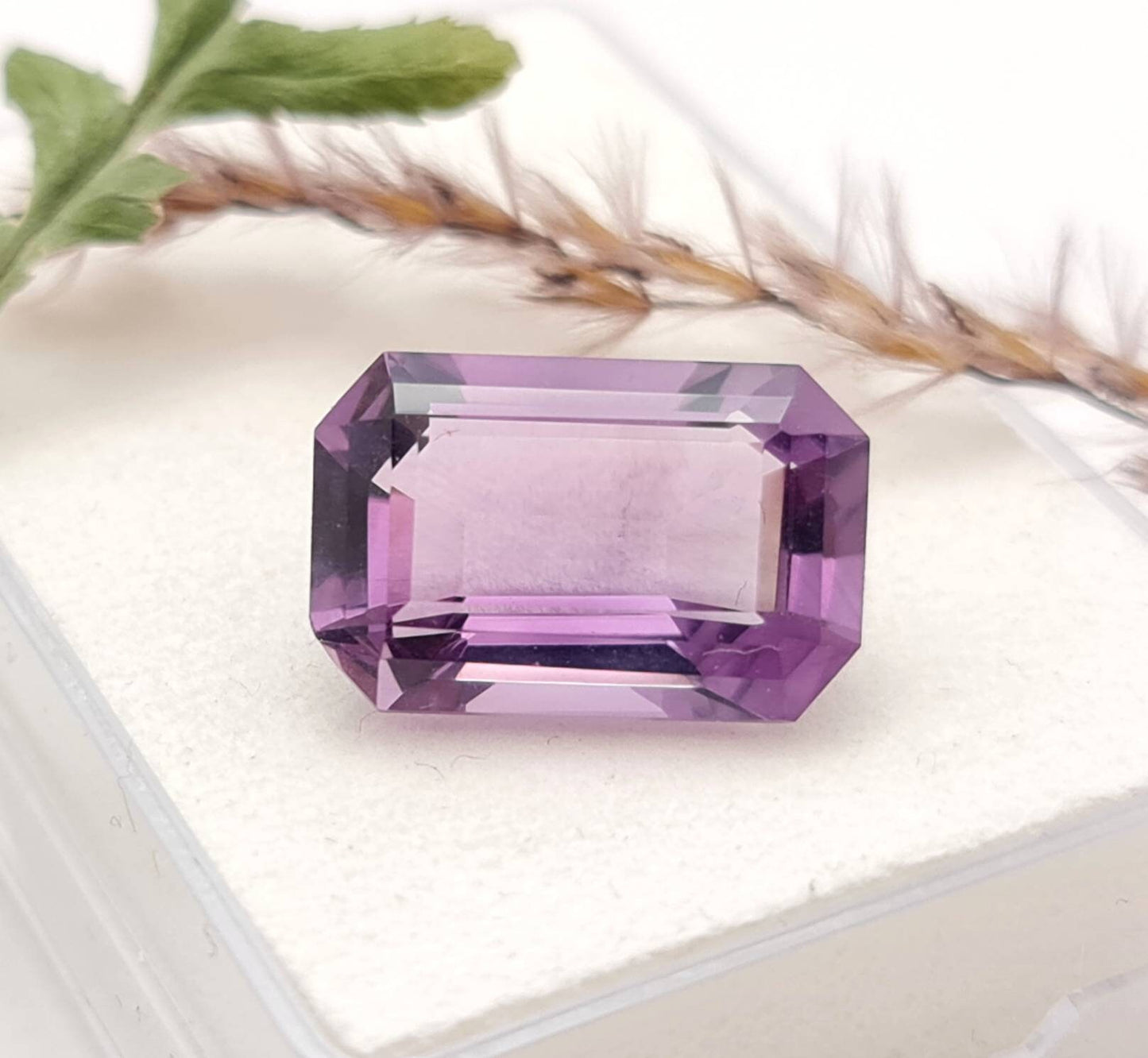 Echter facettierter Amethyst Oktagon lila violett groß 17x11,1mm 10,2ct (Nr.925)