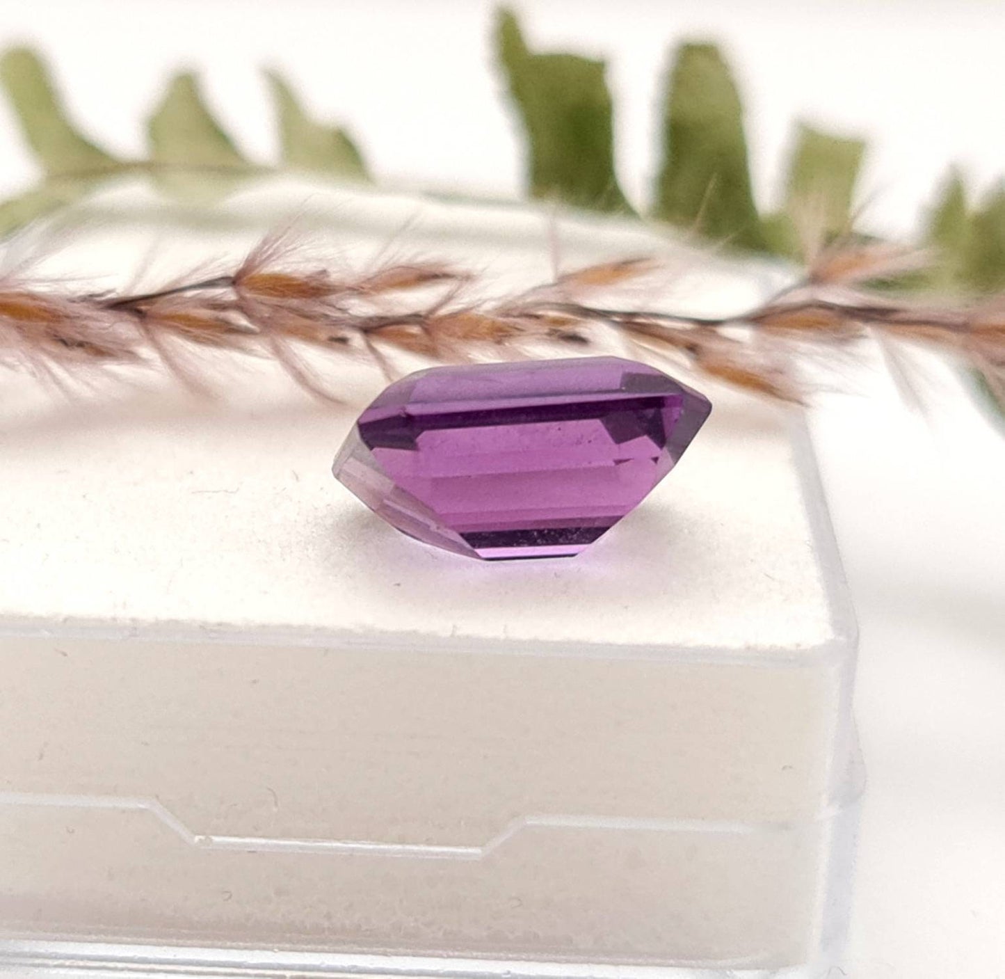 Echter violetter Amethyste lila Oktagon facettiert 13,9x9,9mm 7ct (Nr.935)