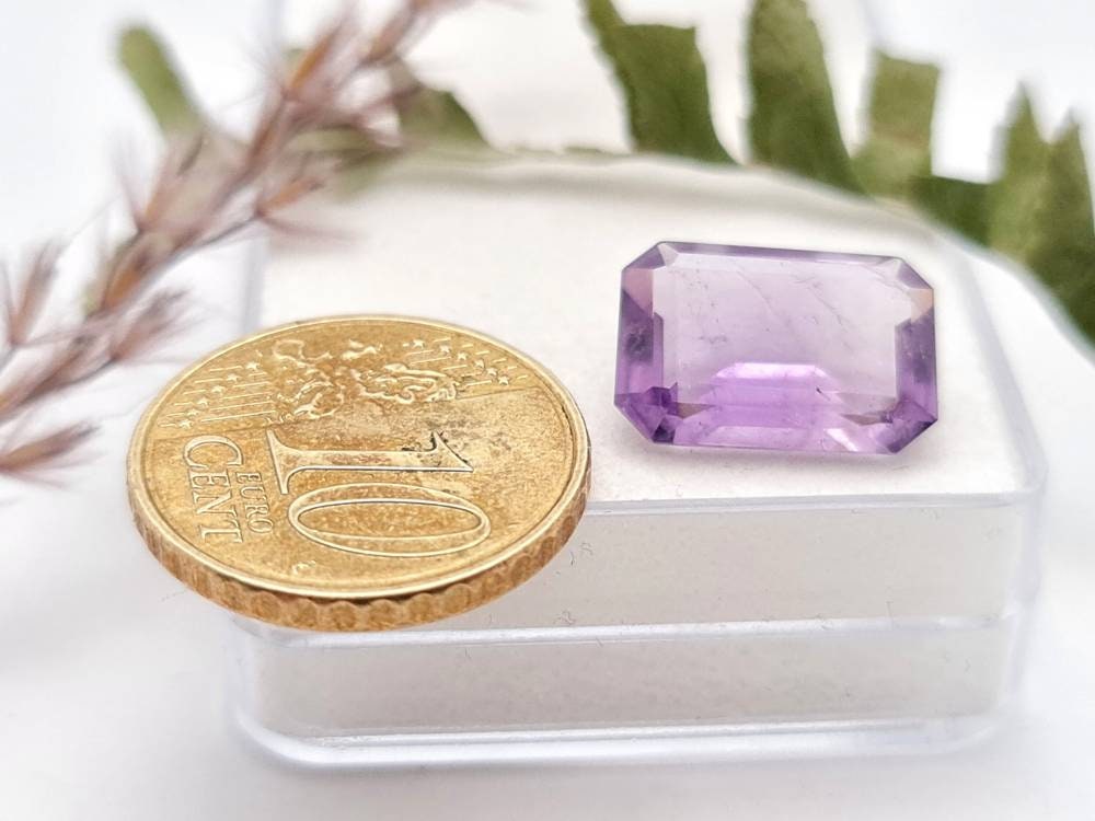 Echter violetter Amethyste lila Oktagon facettiert 14,1x9,8mm 5,4ct (Nr.947)