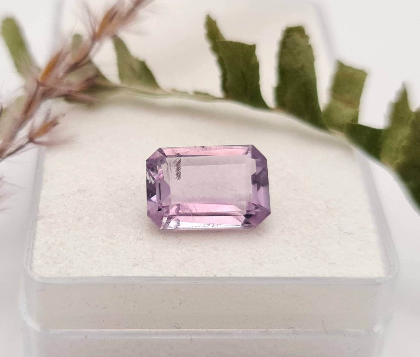 Echter violetter Amethyste lila Oktagon facettiert 12x8,2mm 4,3ct (Nr.951)