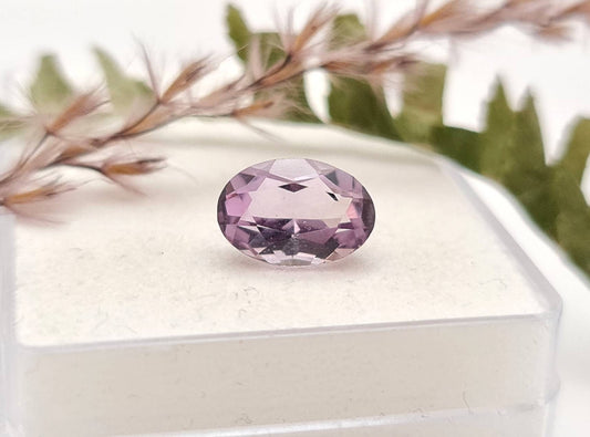 Echter violetter Amethyst lila Oval facettiert 10,6x7,4mm 2,7ct (Nr.961)