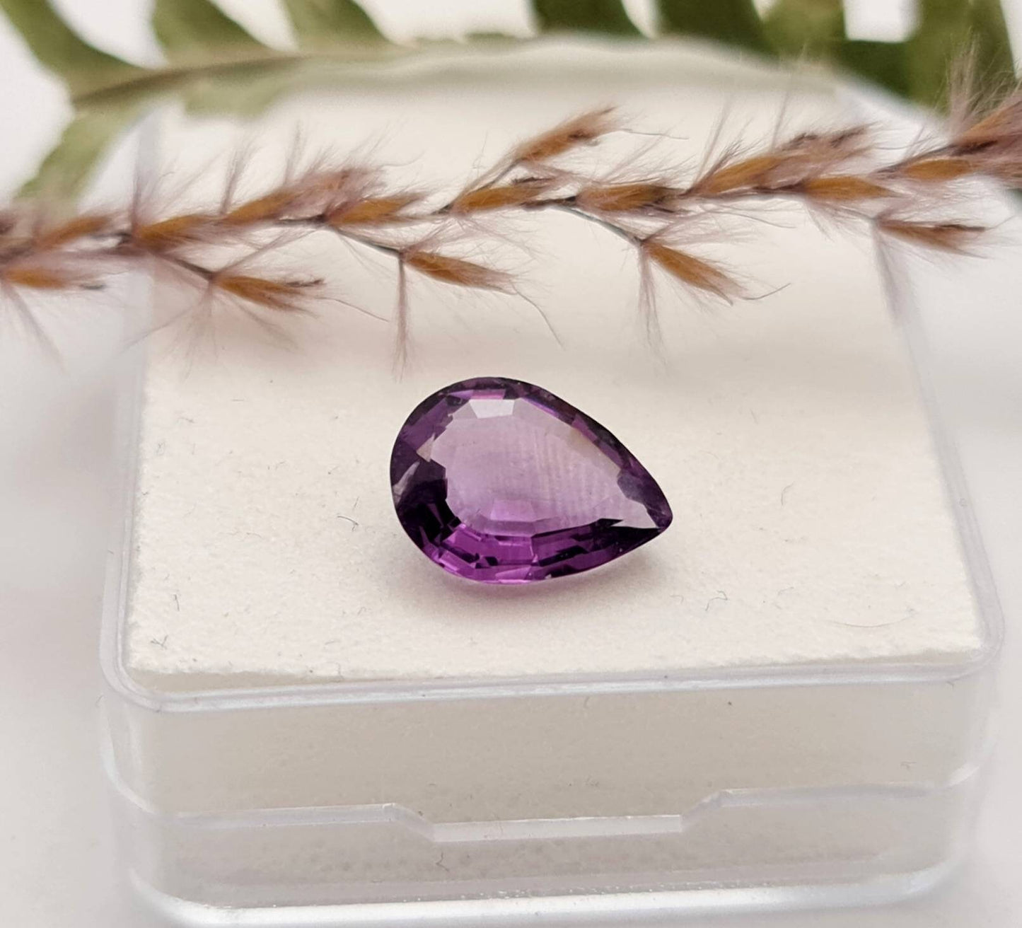 Echter violetter Amethyst Tropfen facettiert lila 11,5x8,5mm 2,96ct (Nr.983)