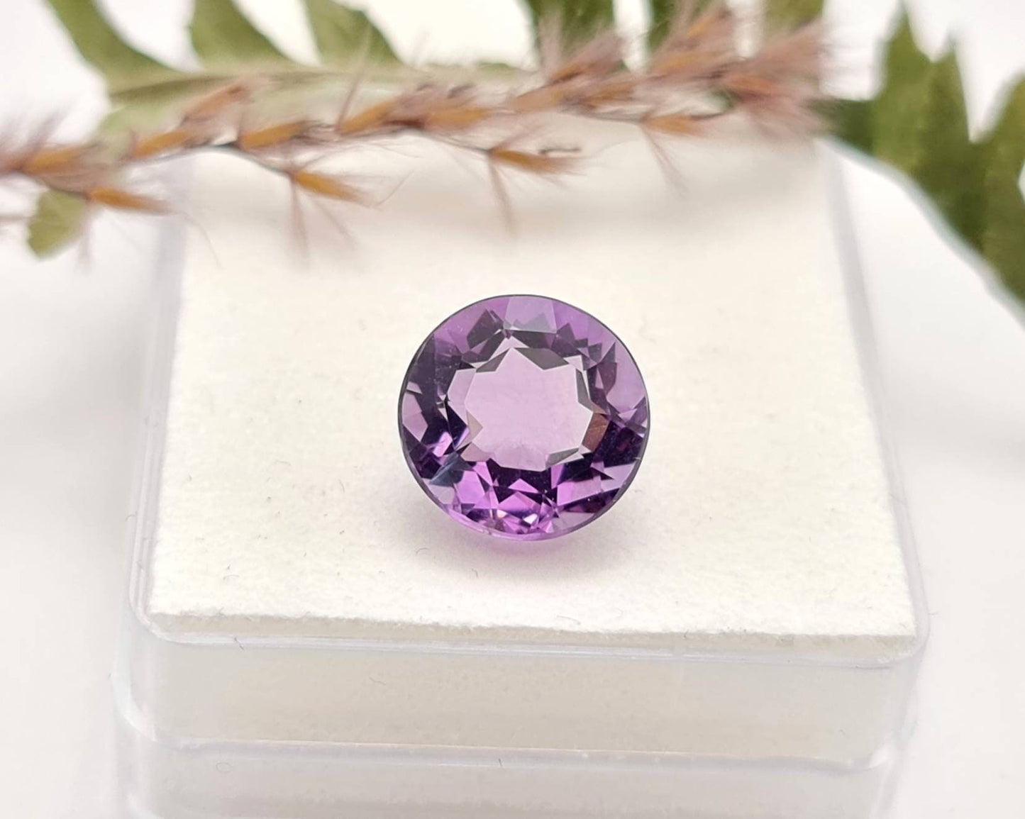 Echter violetter Amethyst rund facettiert lila 11,3mm 5,1ct (Nr.1014)