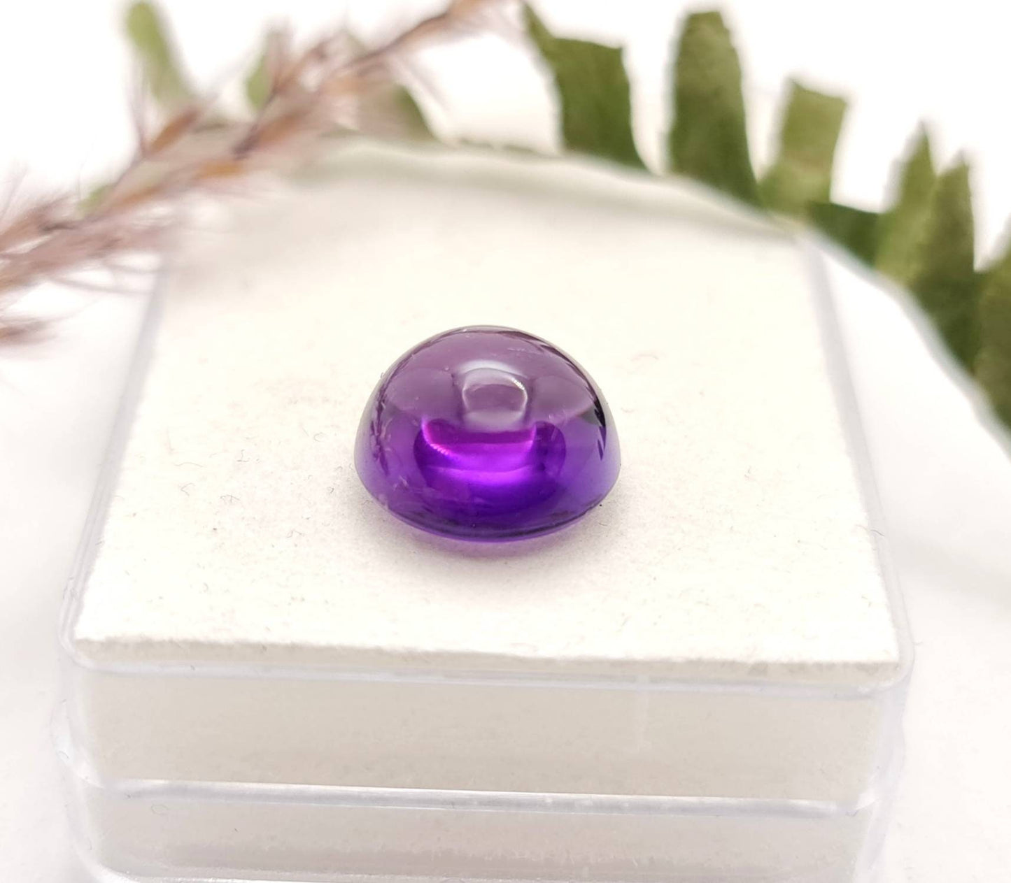 Echter violetter Amethyst Cabochon rund lila 12mm 7,12ct (Nr.1021)