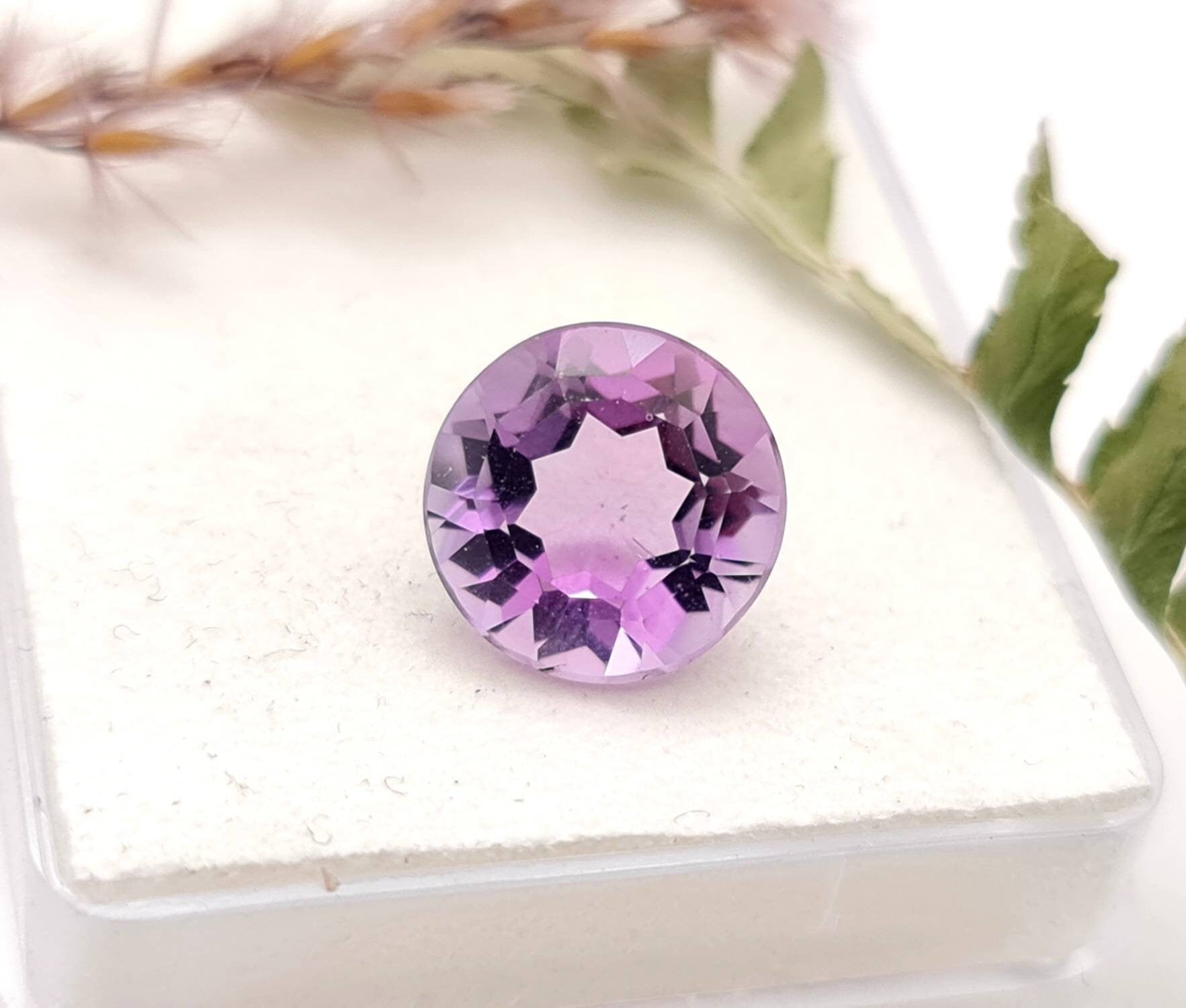 Echter facettierter outlets Amethyst rund lila violett 12,7mm 8,44ct (Nr.718)