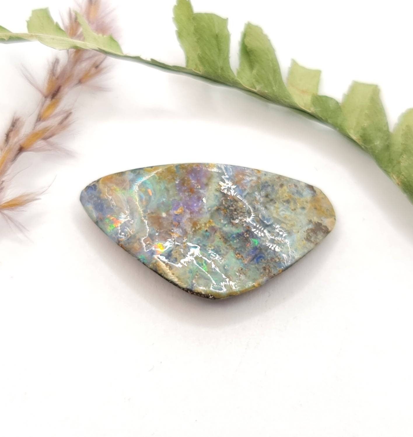 Echter australischer Boulderopal grün/multicolor 28x15,2mm 14,76ct (Nr.612)