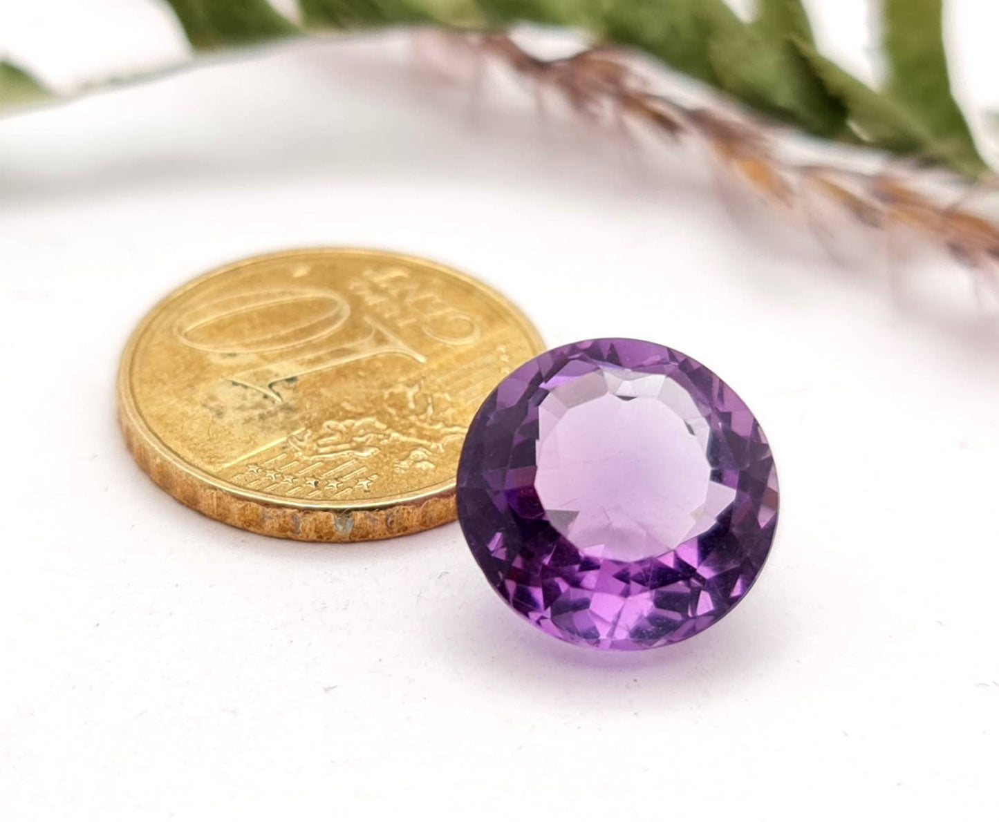 Echter facettierter Amethyst rund violett lila 13,2mm Durchmesser 7,8ct (Nr.694)