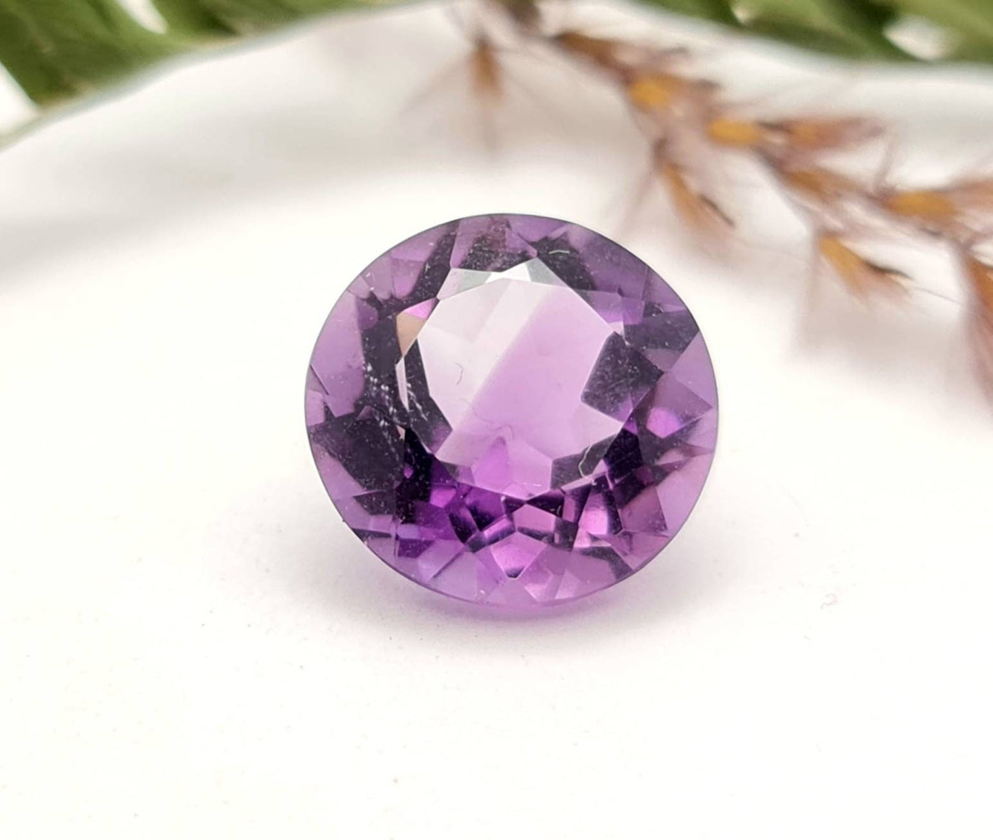 Echter facettierter Amethyst rund, violett, lila 13mm 7ct (Nr.702)