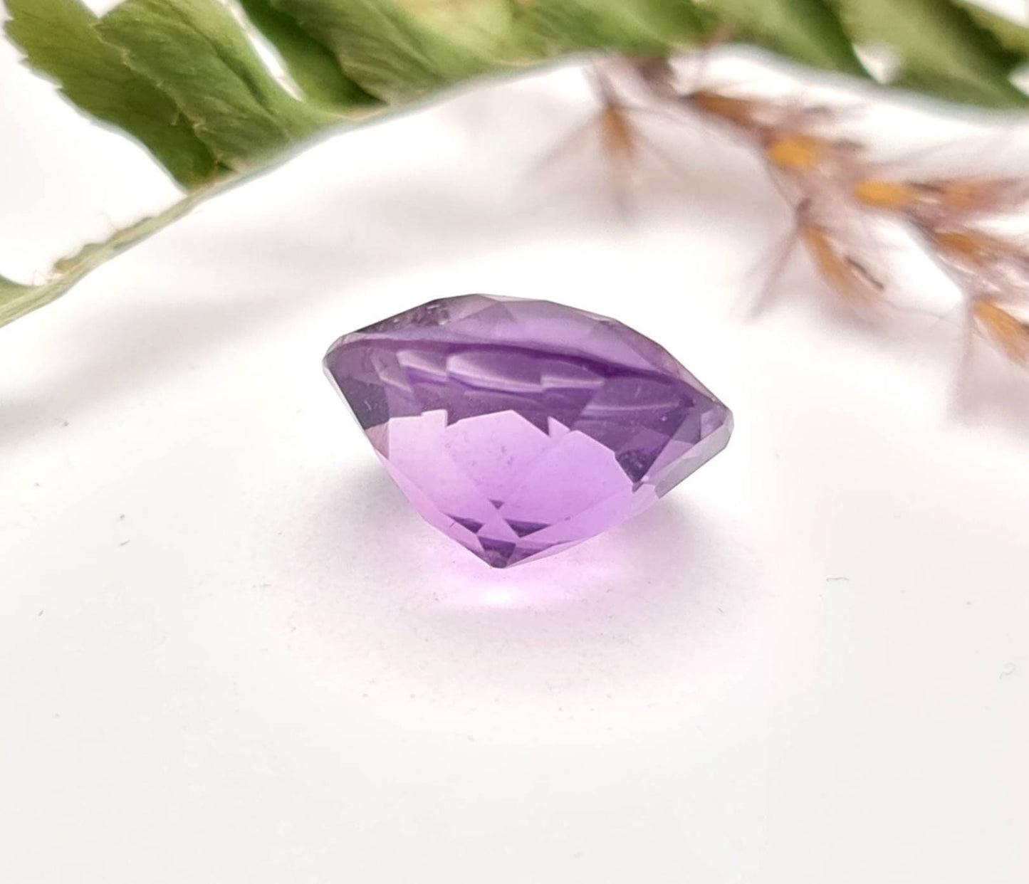 Echter facettierter Amethyst rund, violett, lila 13mm 7ct (Nr.702)