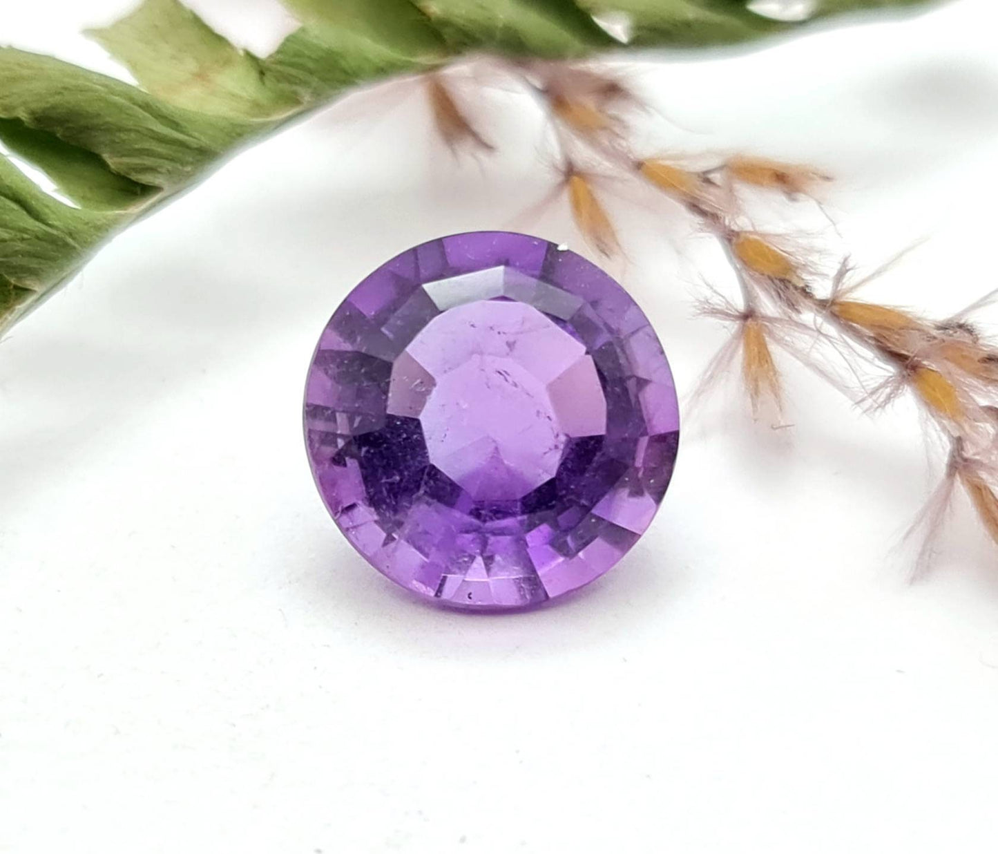 Echter facettierter Amethyst rund lila violett 12,7mm 7,09ct (Nr.704)