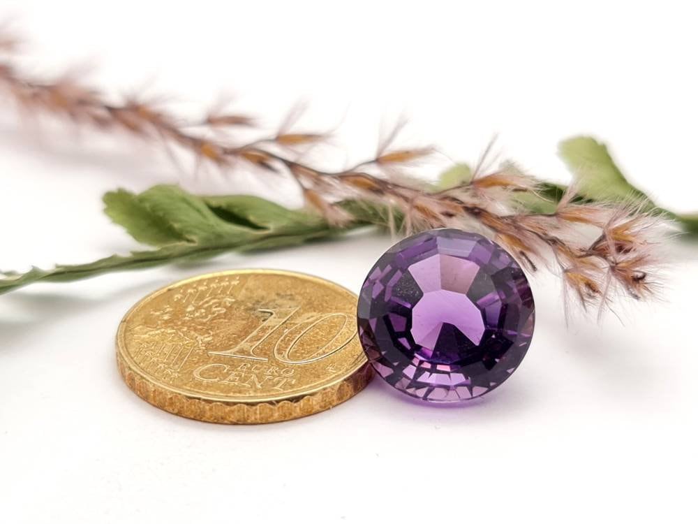 Echter facettierter Amethyst rund lila violett 12,7mm 8,44ct (Nr.718)