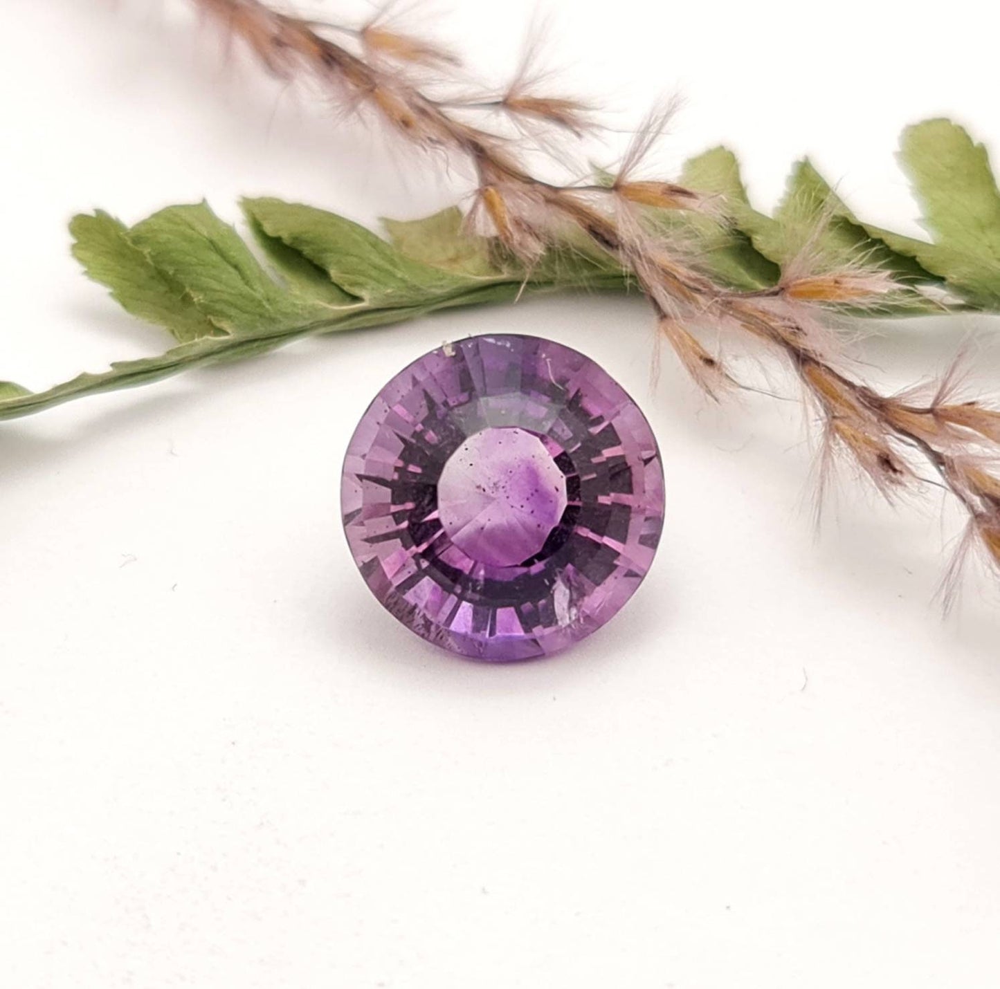 Echter facettierter Amethyst rund lila violett 13,5mm 8,95ct (Nr.721)