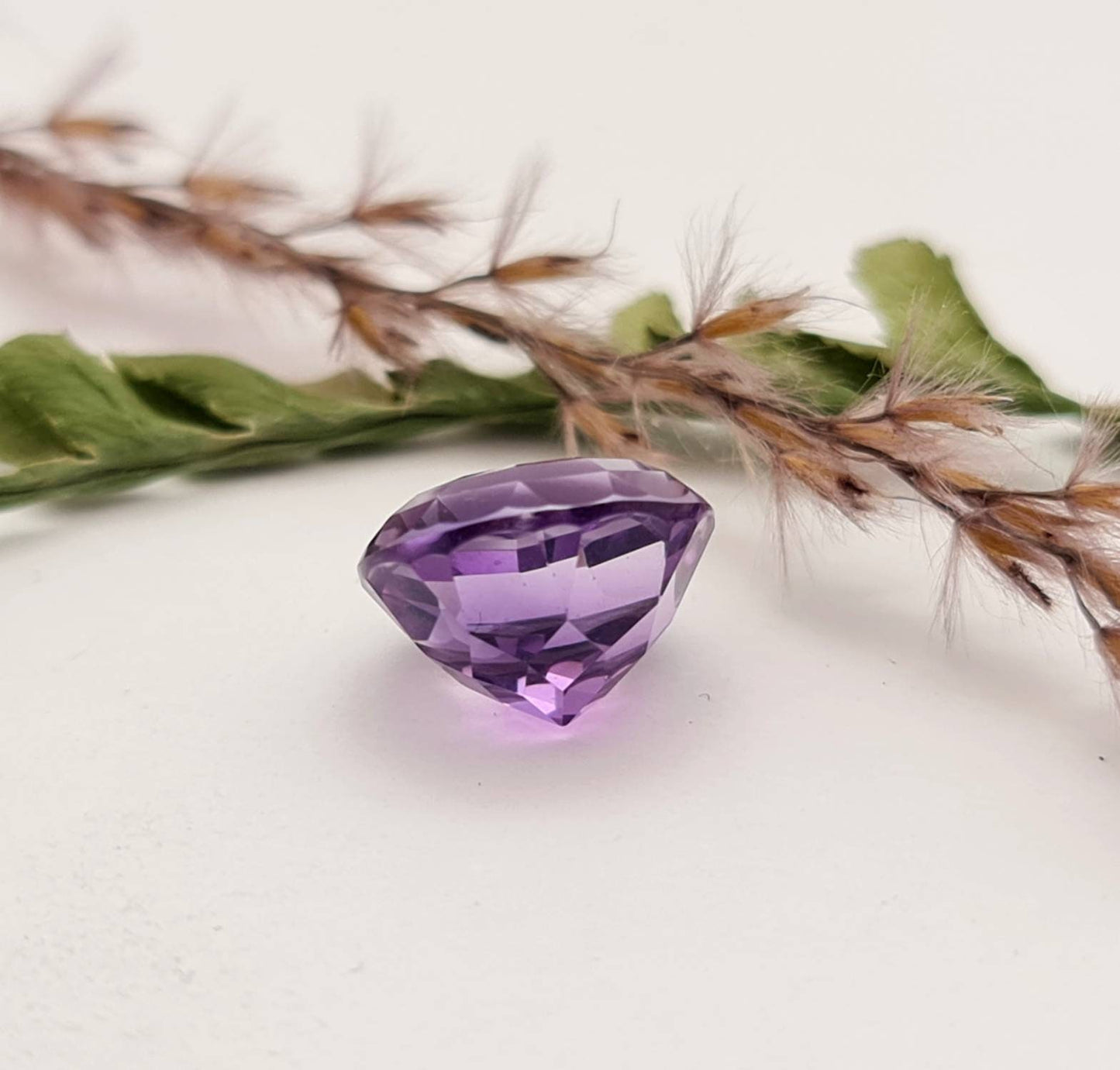 Echter facettierter Amethyst rund violett lila 12,9mm 8,31ct (Nr.723)