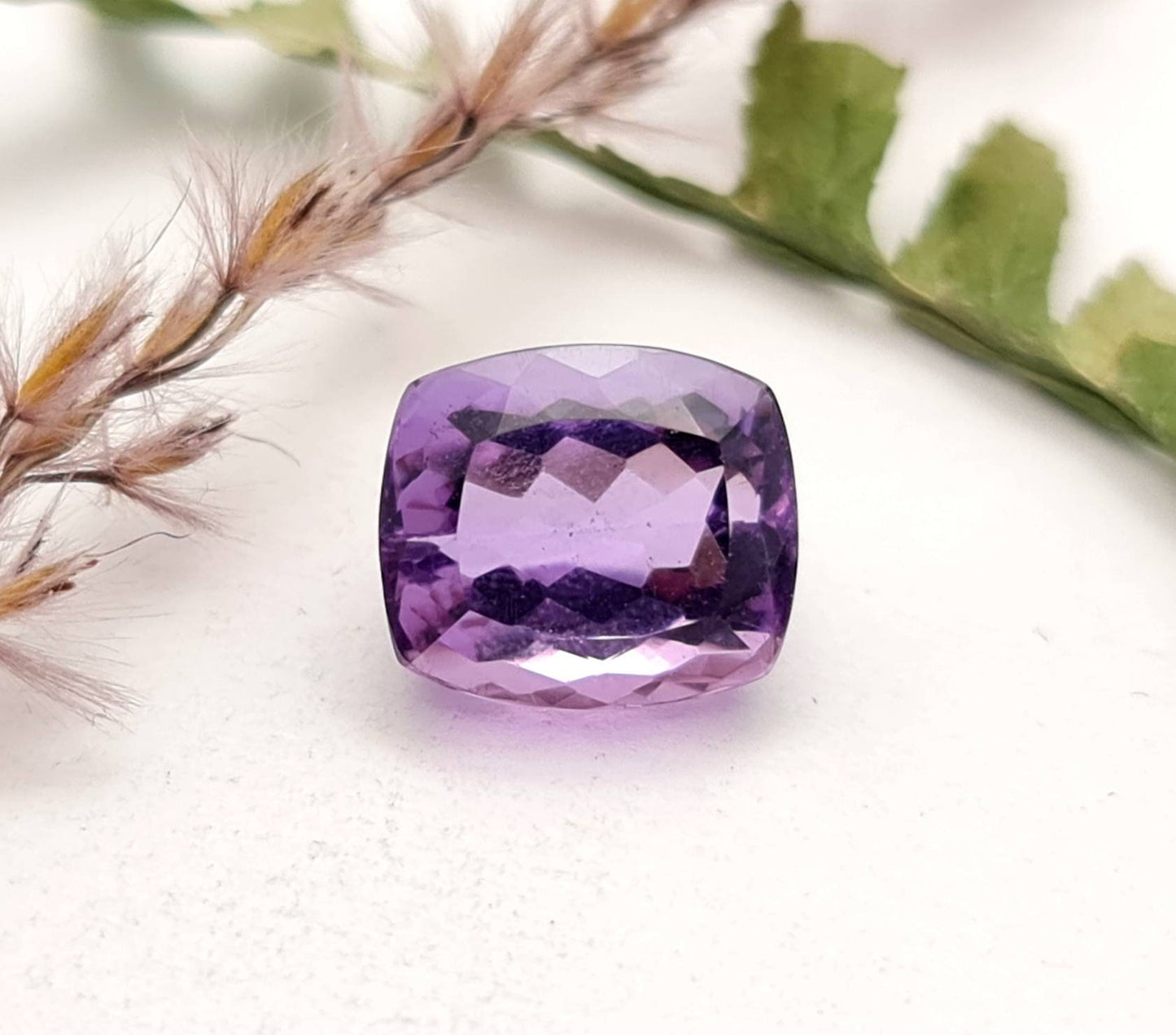 Echter facettierter Amethyst Rechteck lila violett 12x10mm 6,68ct (Nr.760)