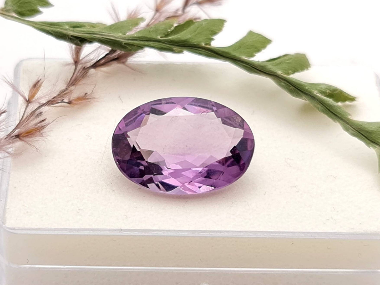 Echter facettierter Amethyst violett oval lila 19x13,5mm 11ct (Nr.815)