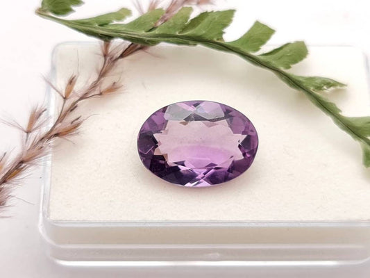 Echter facettierter Amethyst violett oval lila 19x13,5mm 11ct (Nr.815)