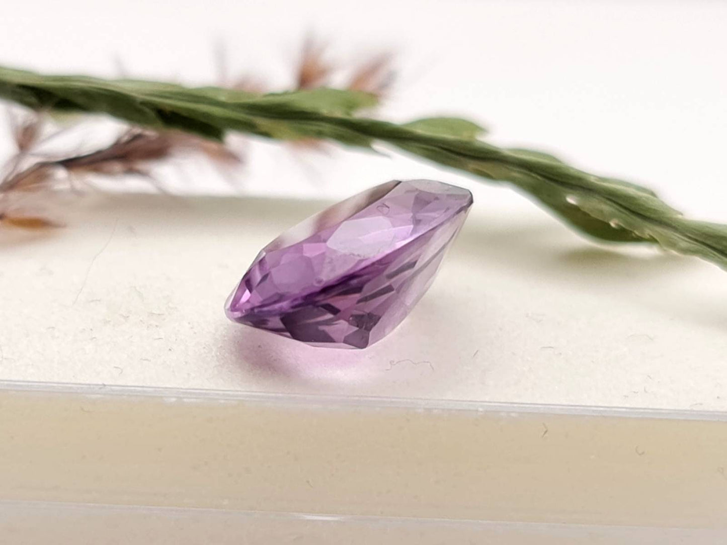 Echter facettierter Amethyst violett oval lila 19x13,5mm 11ct (Nr.815)