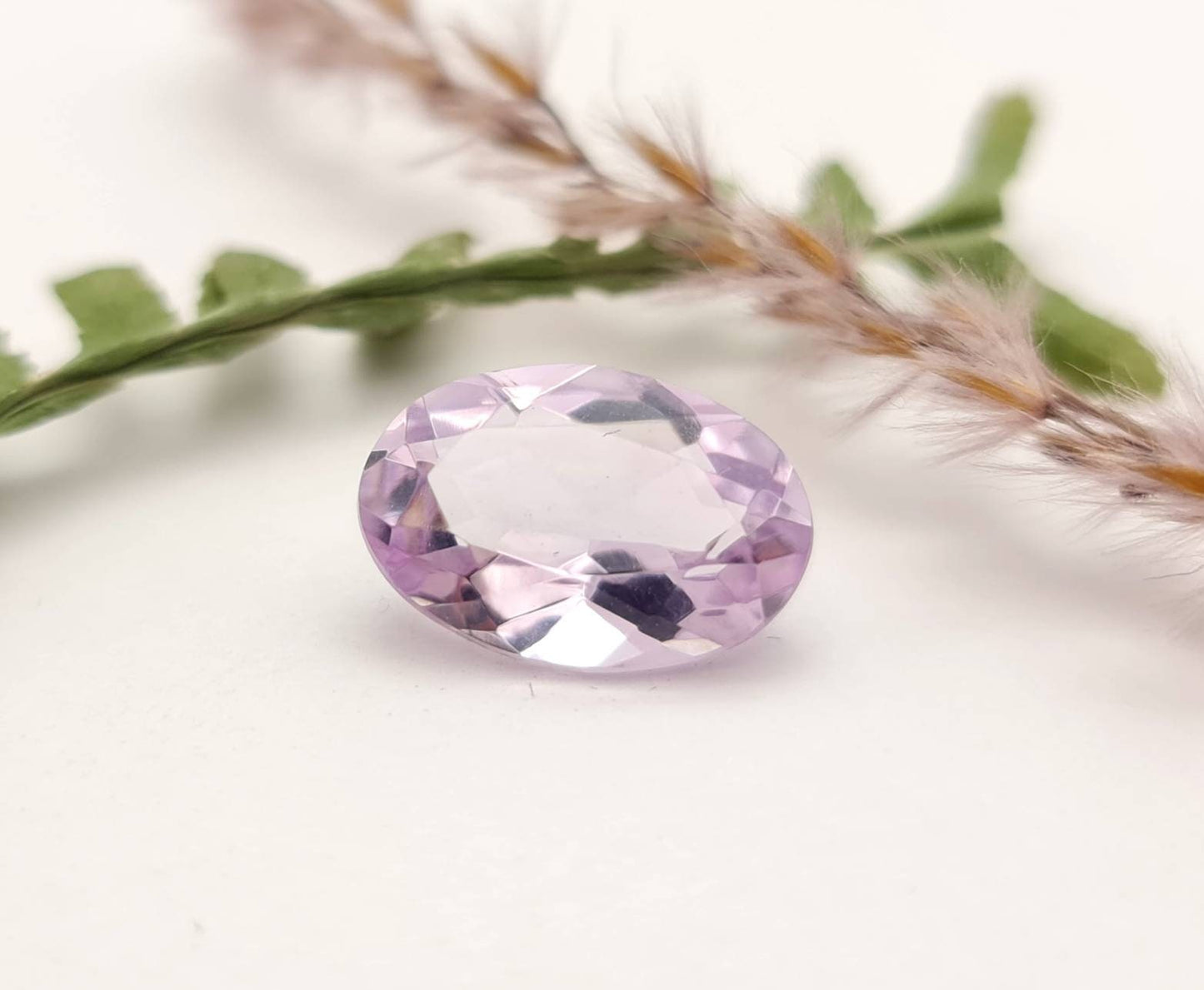 Echter facettierter Amethyst oval, violett lila 15,5x 11,1mm 7,34ct (Nr.828)