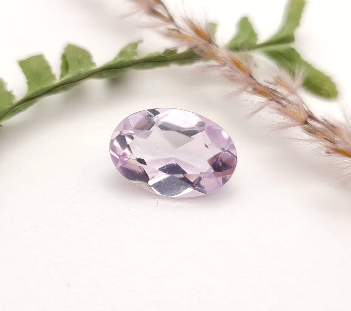 Echter facettierter Amethyst oval, violett lila 15,5x 11,1mm 7,34ct (Nr.828)