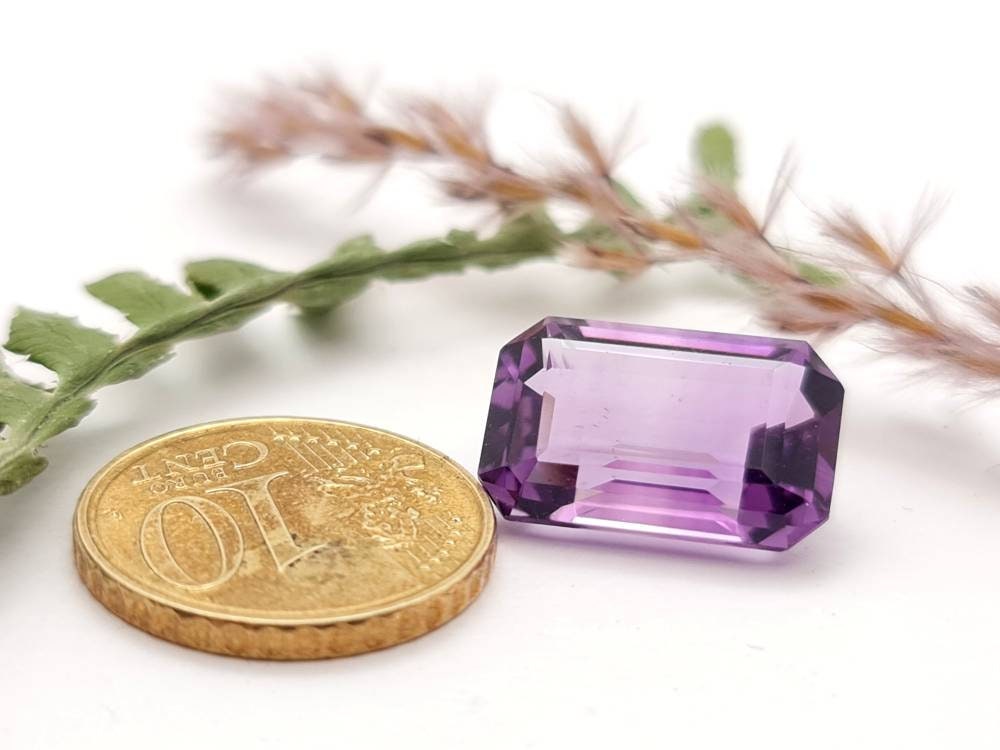 Echter facettierter Amethyst Rechteck, Oktagon violett lila 17x11mm 10,6ct (Nr.835)