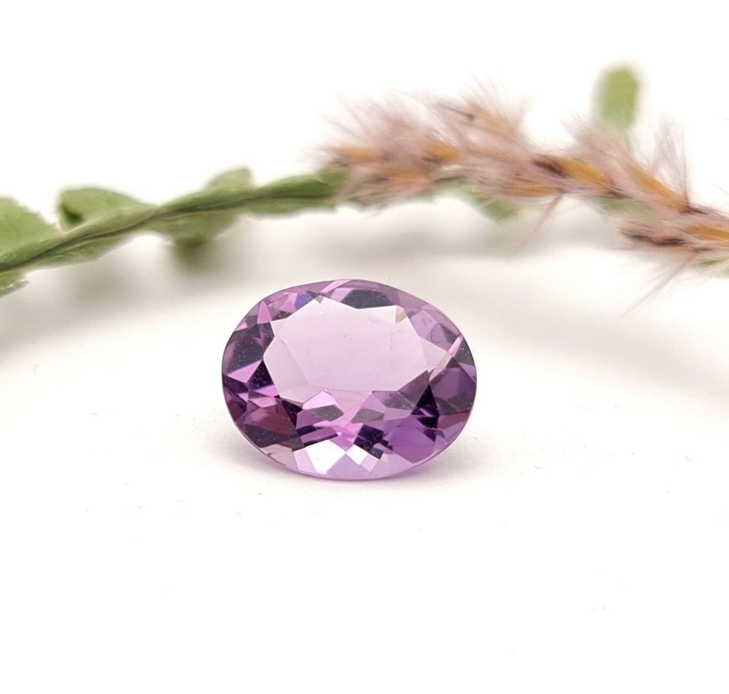 Echter facettierter Amethyst oval, violett lila 12x10mm 4,37ct (Nr.844)