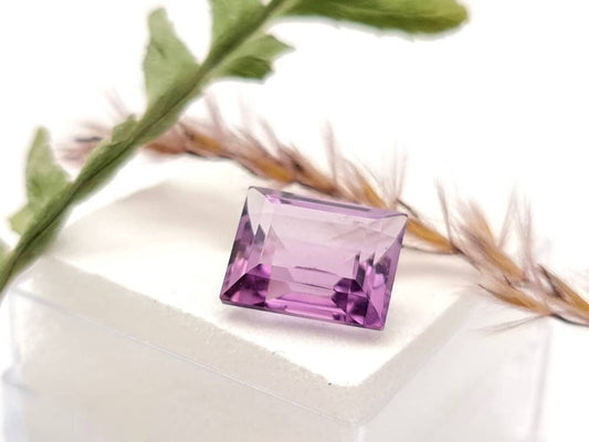 Echter facettierter Amethyst rechteck , violett lila 10x8mm 3,6ct (Nr.883)