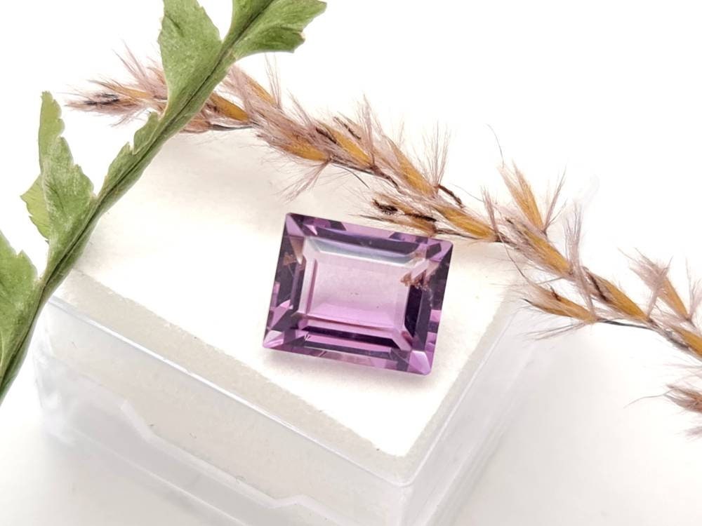 Echter facettierter Amethyst rechteck , violett lila 10x8mm 3,6ct (Nr.883)