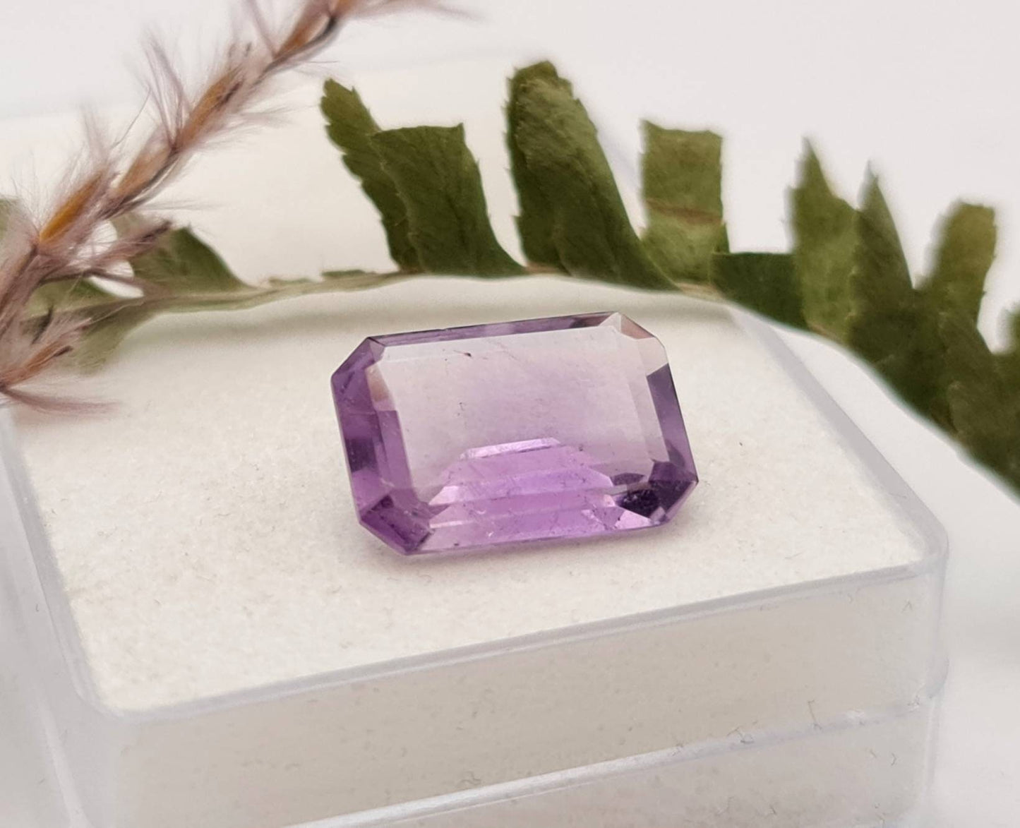 Echter violetter Amethyste lila Oktagon facettiert 14,1x9,8mm 5,4ct (Nr.947)