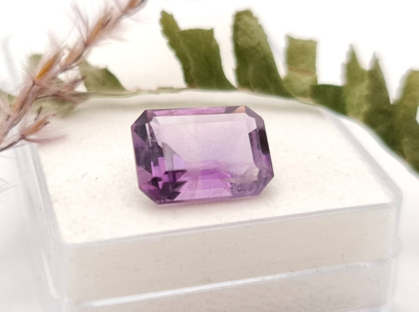 Echter violetter Amethyste lila Oktagon facettiert 13,9x10mm 6,4ct (Nr.949)