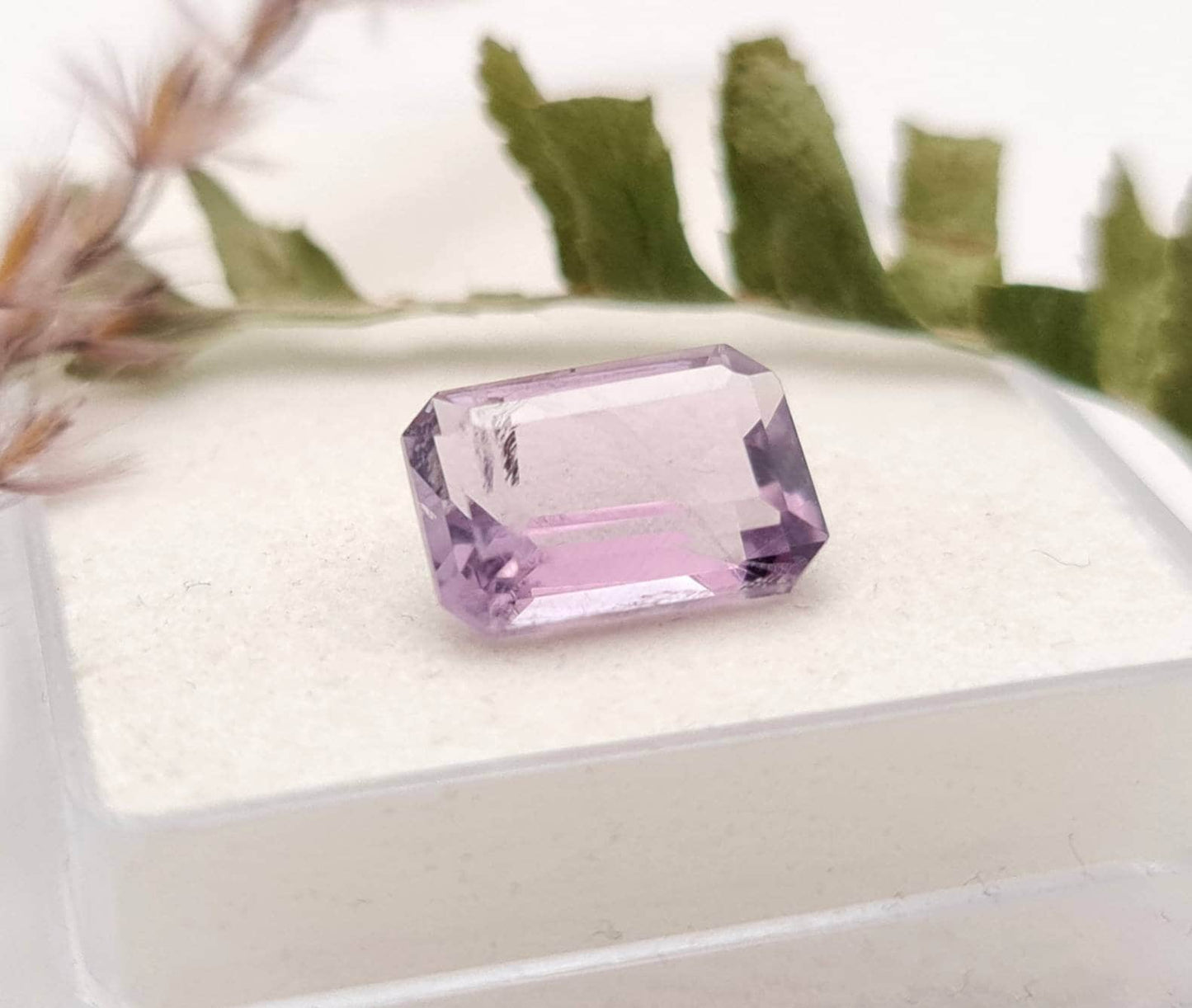 Echter violetter Amethyste lila Oktagon facettiert 12x8,2mm 4,3ct (Nr.951)