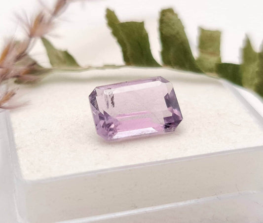 Echter violetter Amethyste lila Oktagon facettiert 12x8,2mm 4,3ct (Nr.951)