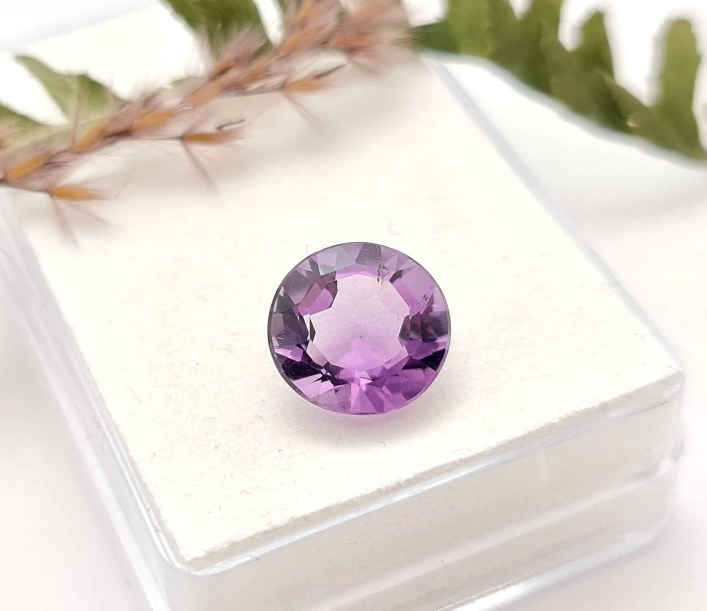 Echter violetter Amethyst rund facettiert lila 11,4mm 4,8ct (Nr.1016)