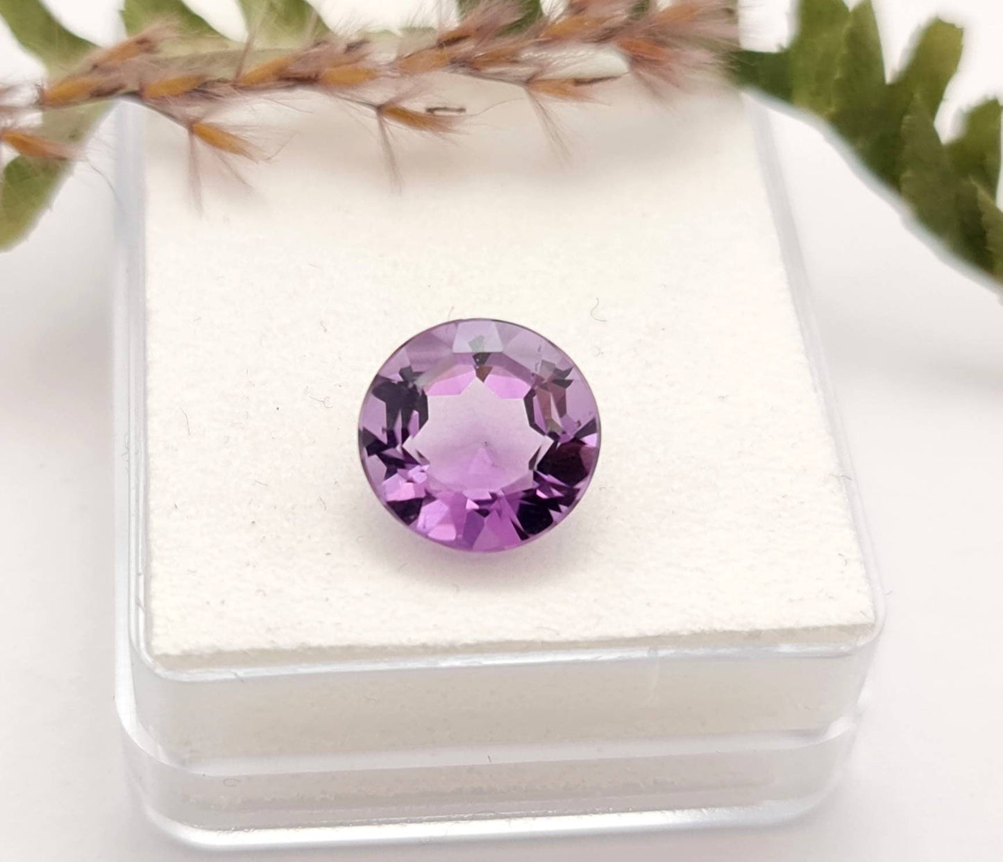 Echter violetter Amethyst rund facettiert lila 11,4mm 4,8ct (Nr.1016)