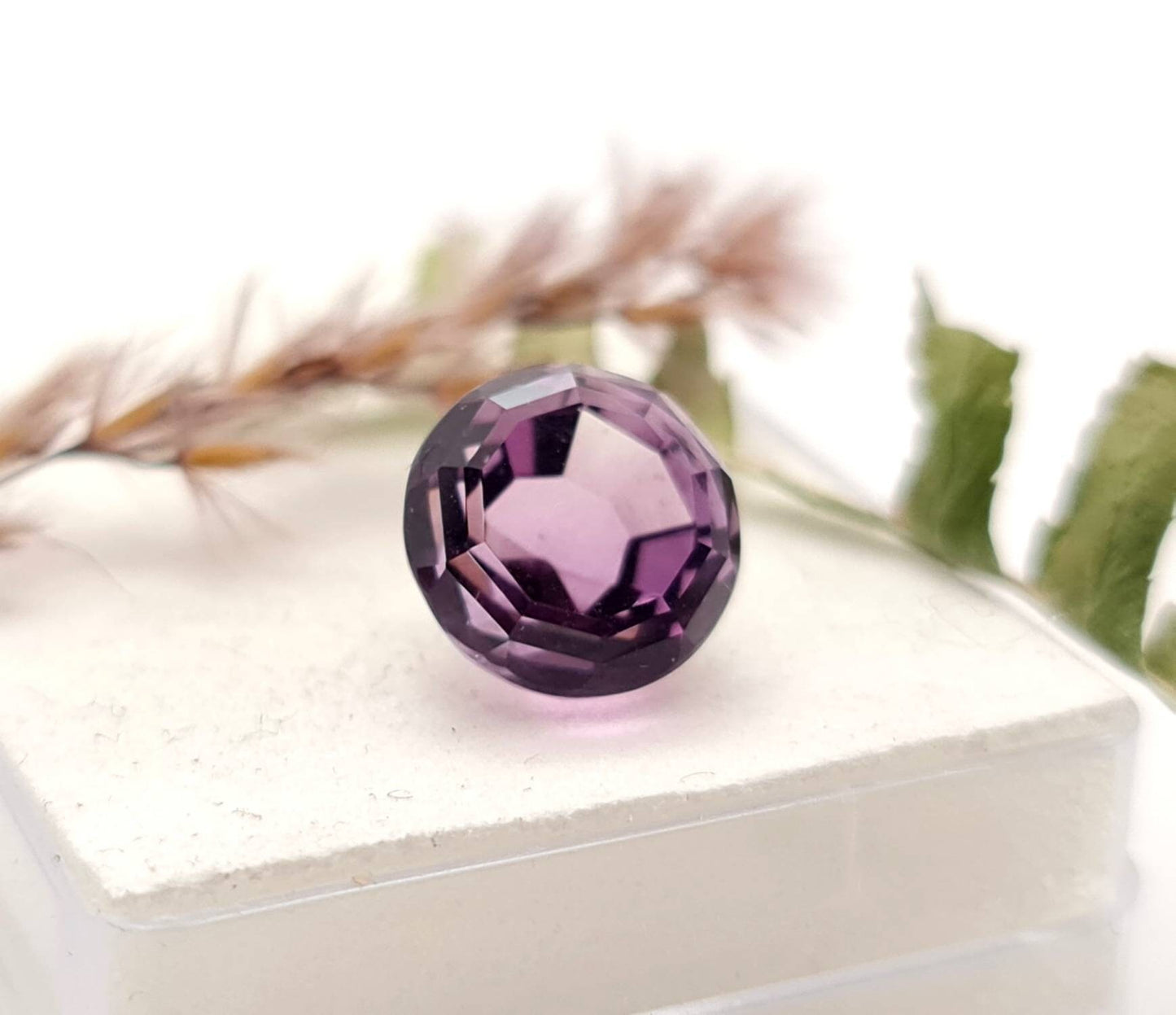 Echter facettierter Amethyst lila violett rund 11mm 6,45ct (Nr.1030)