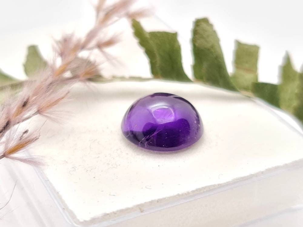 Echter violetter Amethyst Cabochon rund lila 11mm 4,4ct (Nr.1034)