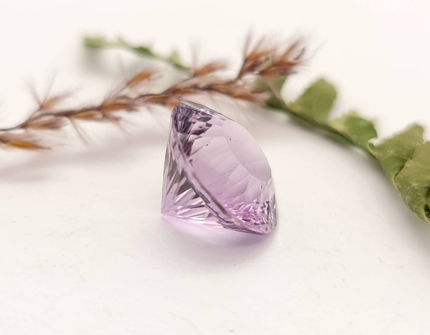 Echter facettierter Amethyst concave Schliff rund violett lila 15,7mm 11,56ct (Nr.1074)