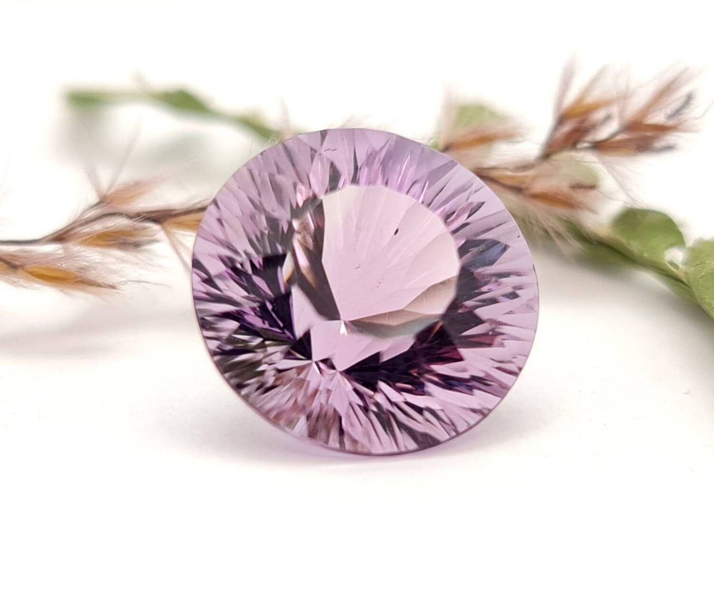 Echter facettierter Amethyst concave Schliff rund violett lila 15,7mm 11,56ct (Nr.1074)