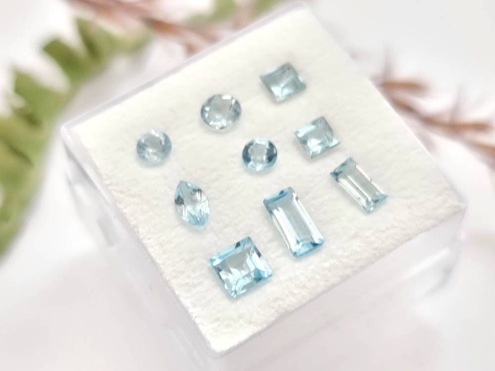 Feines Lot Aquamarine, blau, facettiert, verschiedene Formen 9 Stück 3-6mm 2,25ct (Nr.1152)